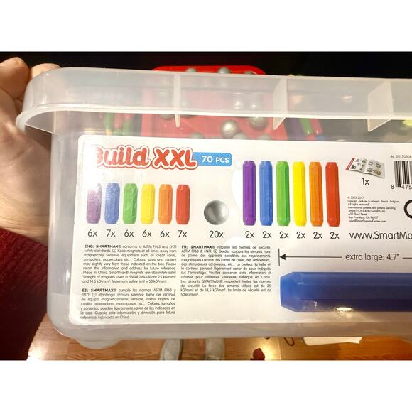 SmartMax Build XXL 70-Piece Magnetic STEM Building Set with build on Case - Picture 7 of 10